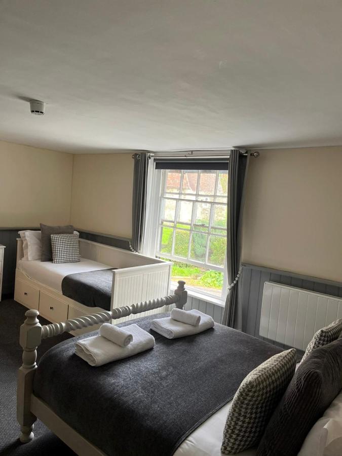 The White Hart Hotel Newenden Buitenkant foto